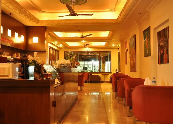 Tibet Hotel 2*