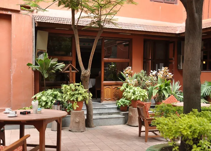 Hotel Tibet 2*