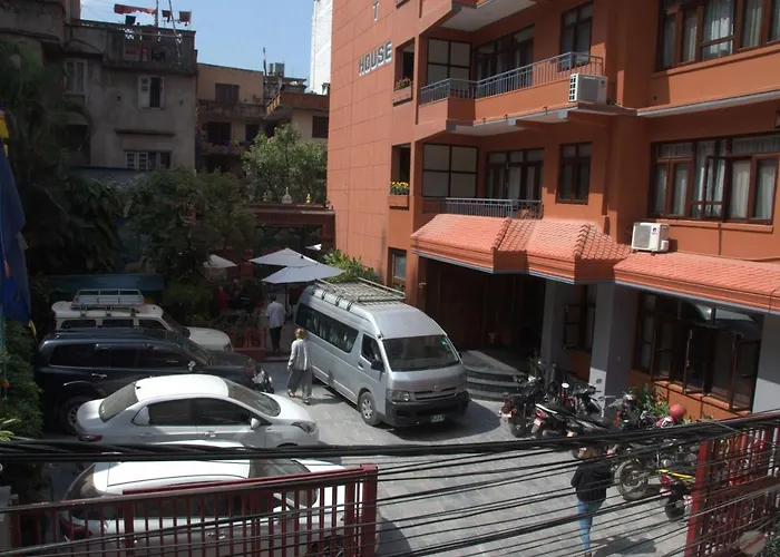 Hotel Tibet 2*