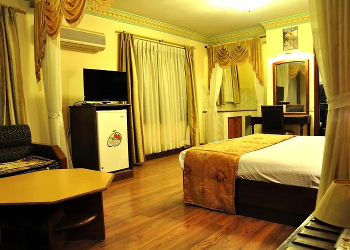 Hotel Tibet 2*